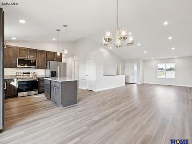 1825 E 9th Street, Hickman, NE 68372