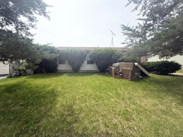 401 Healy Avenue , Romeoville, IL 60446