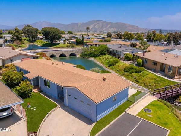 134 Poinsettia Gardens Drive, Unit 134, Ventura, CA 93004