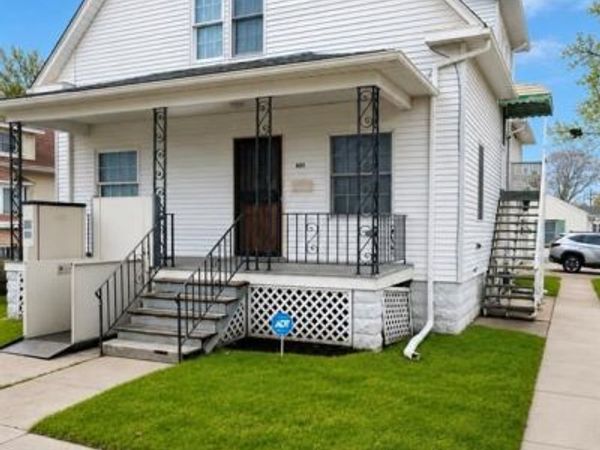 1611 S Erie Street , Bay City, MI 48706