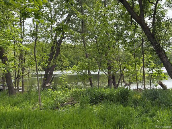 9200 Perry Road, Atlas Township, Mi 48411