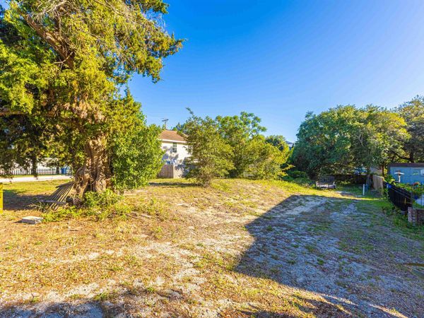 403 4th Ave. N, Myrtle Beach, SC 29577