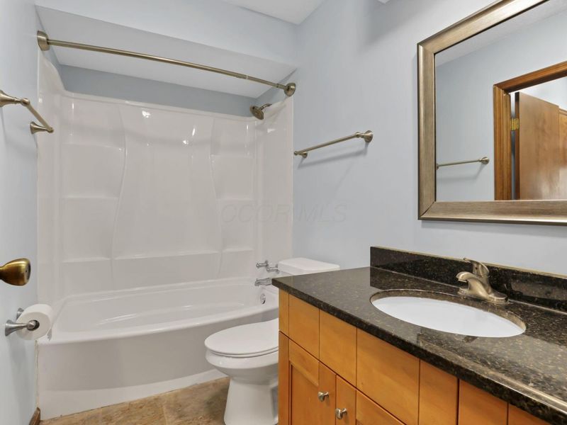 2014 Queensgate Lane, Columbus, OH 43235 Photo 14