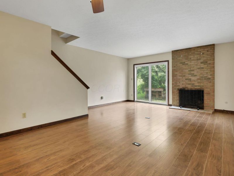 2014 Queensgate Lane, Columbus, OH 43235 Photo 2