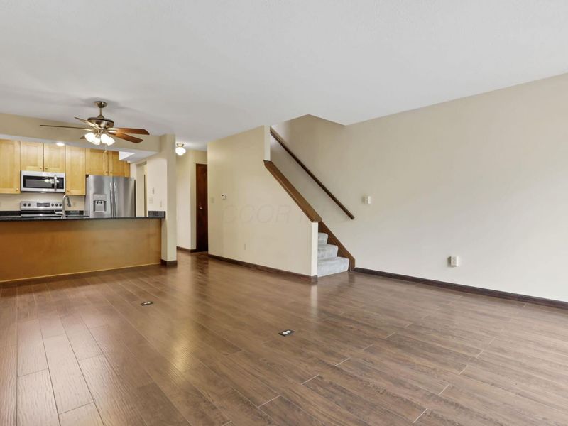 2014 Queensgate Lane, Columbus, OH 43235 Photo 5