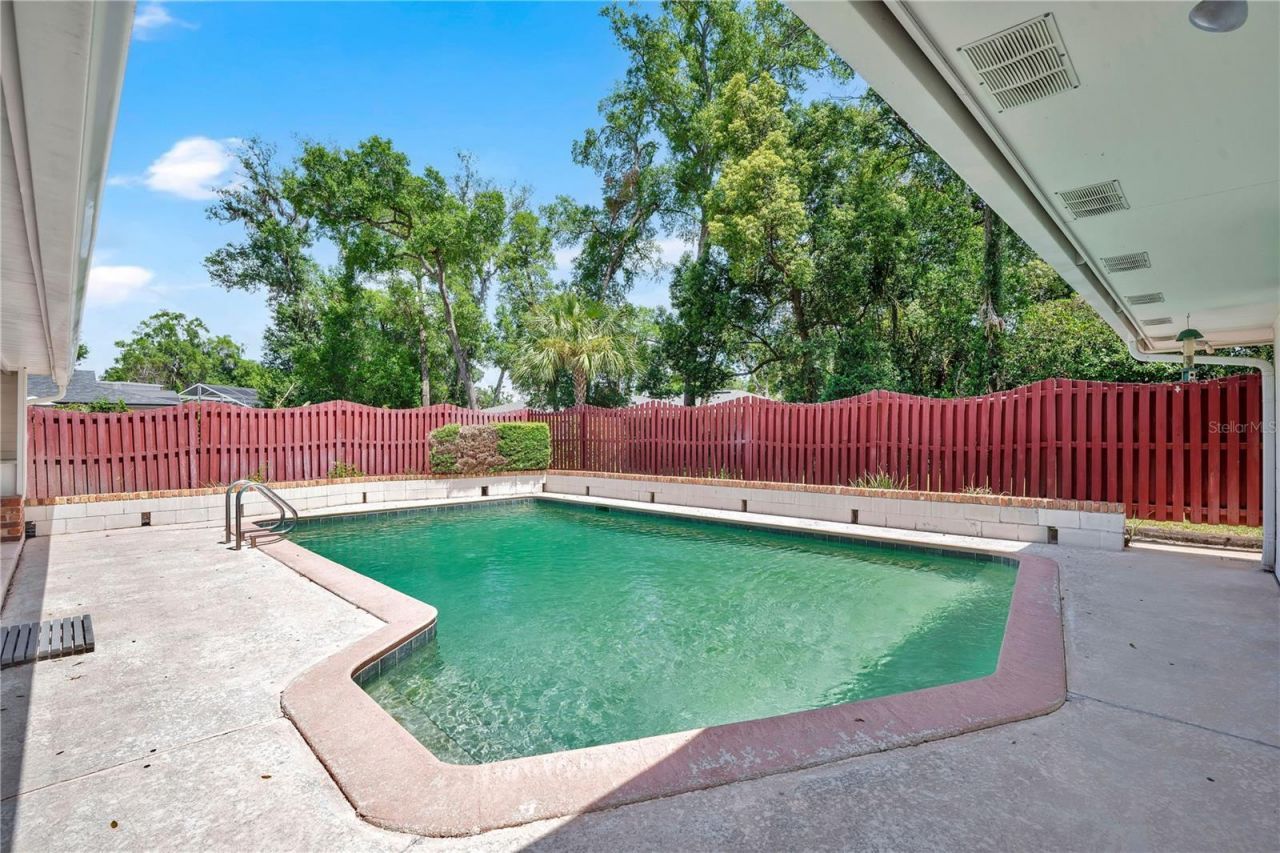108 Pine Needle Lane, Altamonte Springs, FL 32714 Photo