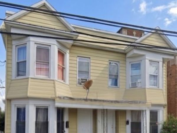 665 Grove St, Irvington, NJ 07111