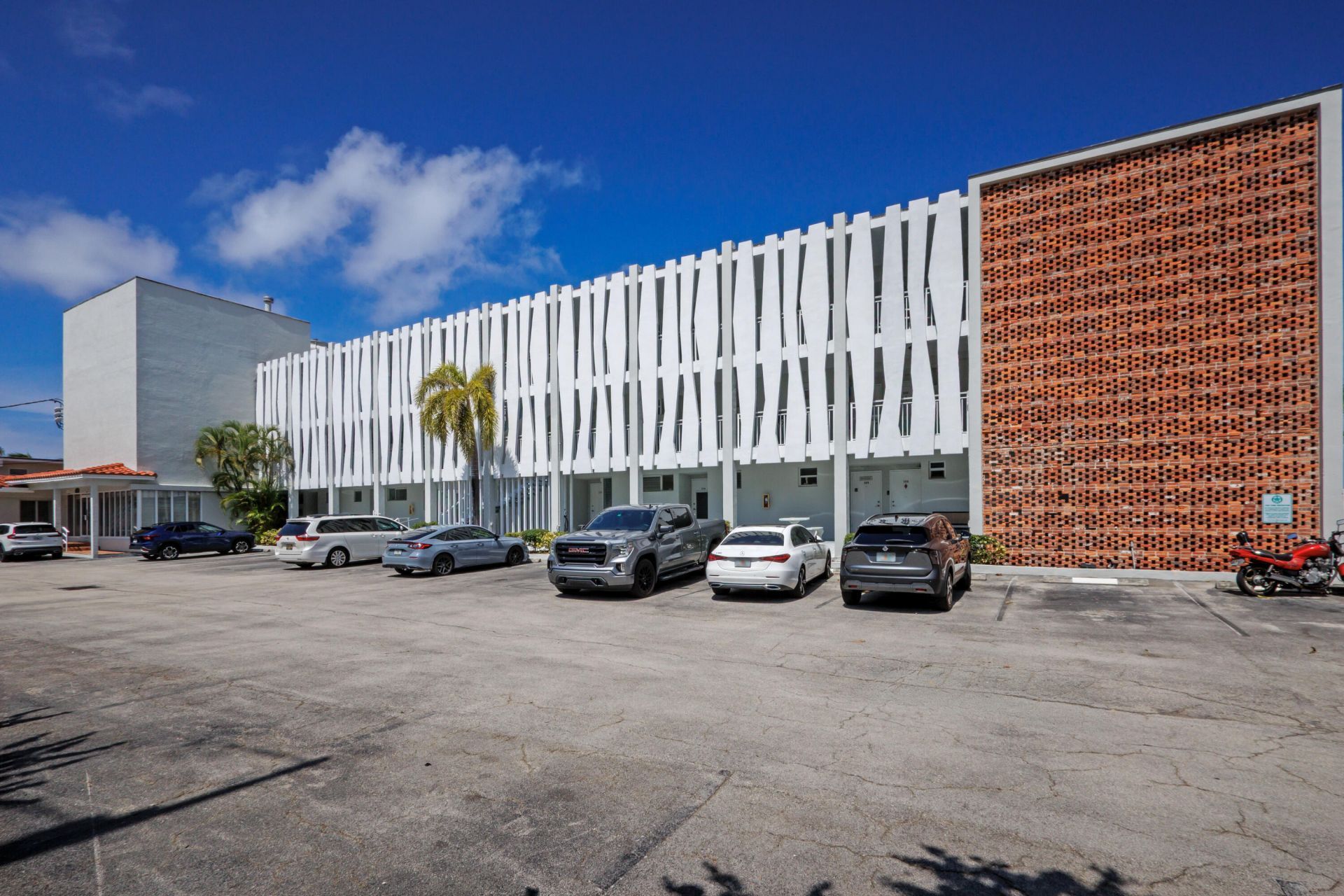 2508 Bay Drive, Unit 105, Pompano Beach, FL 33062 Photo