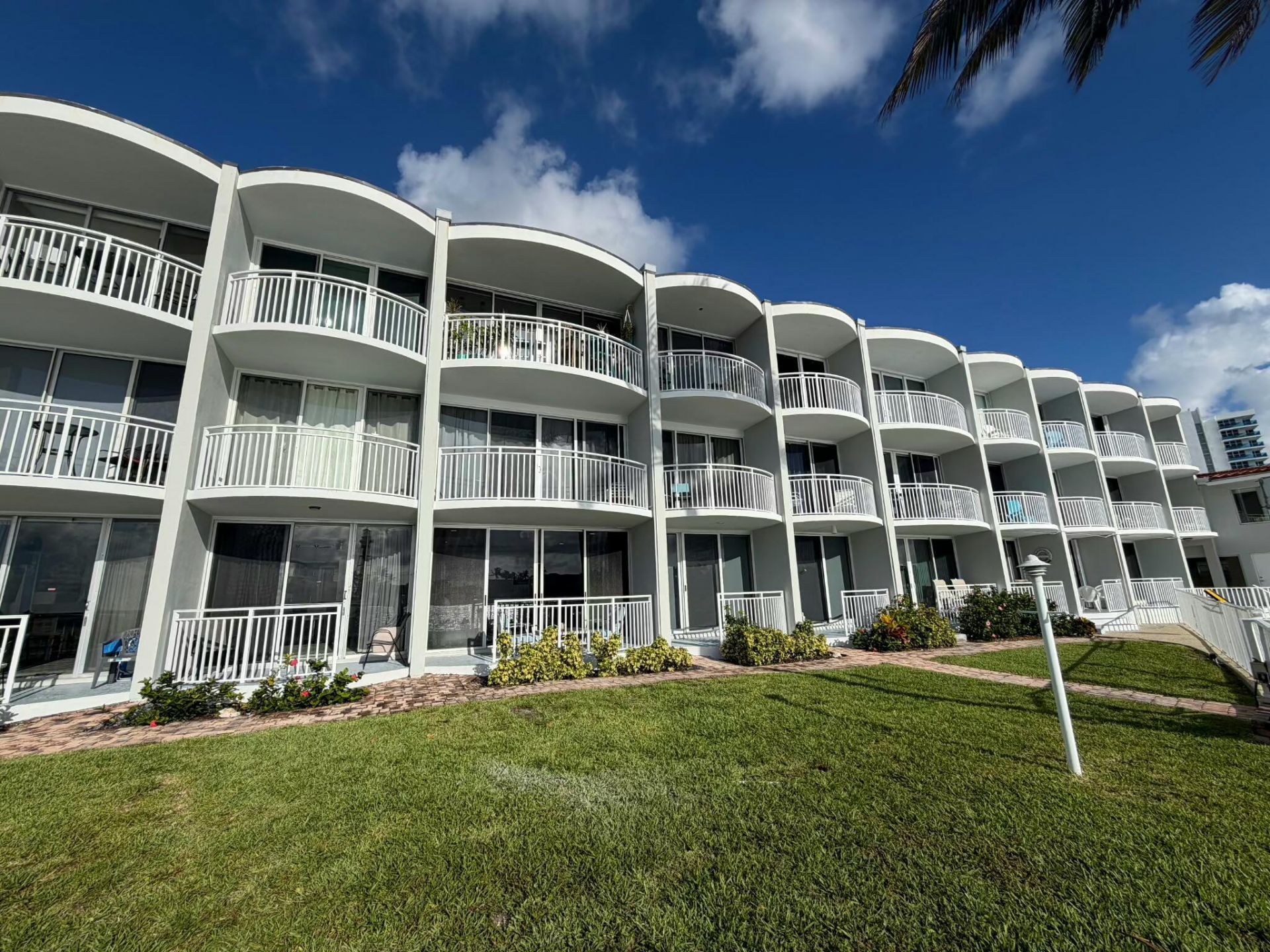 2508 Bay Drive, Unit 105, Pompano Beach, FL 33062 Photo