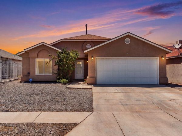 1719 Cool Springs Drive SW, Albuquerque, NM 87121