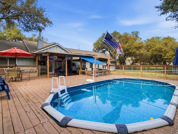 1354 DAWNRIDGE DR, Canyon Lake, TX 78133