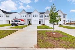 753 Ridgley Drive photo 4