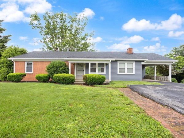 206 Wedgewood Drive , Glasgow, KY 42141