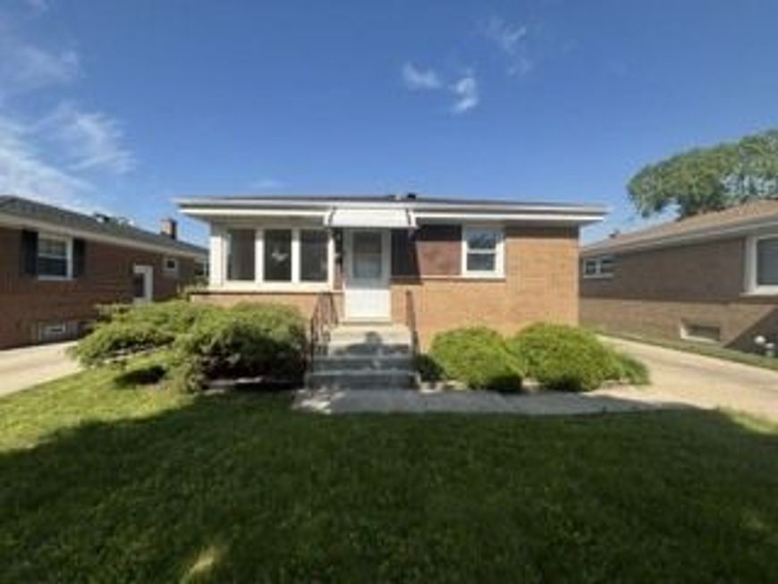 Main Photo