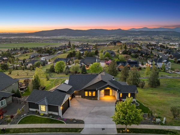 22175 E Bennett Ln, Liberty Lake, WA 99019