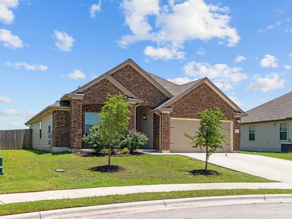 716 Sassafras ST, Hutto, TX 78634