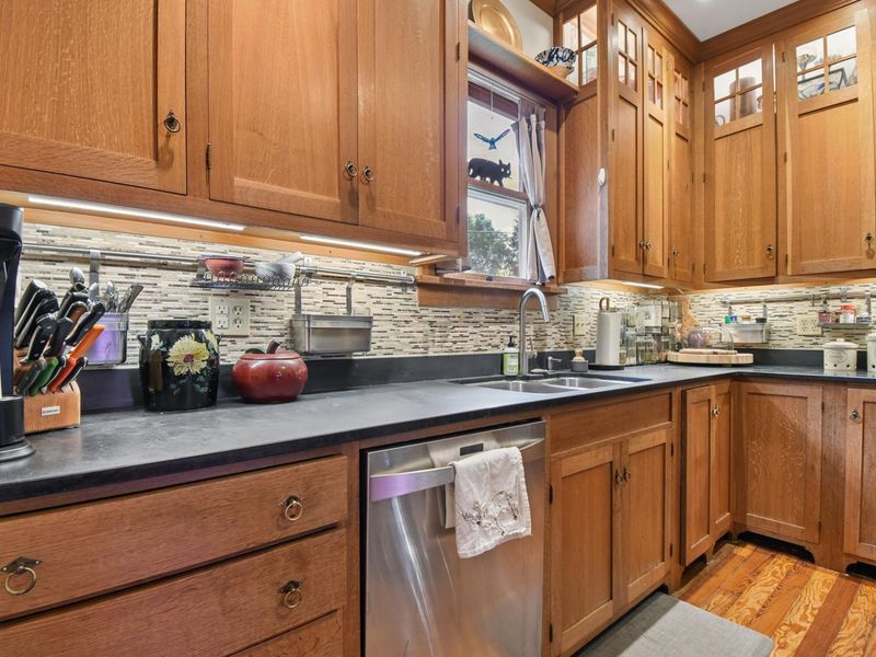 80 E Waterloo Street, Canal Winchester, OH 43110 Photo 20