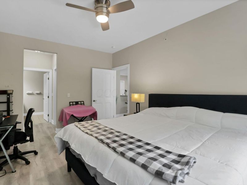 960 Perry Street, Unit 209, Columbus, OH 43215 Photo 20