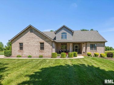 6630 COOLIDGE Drive, Cantrall, IL 62625