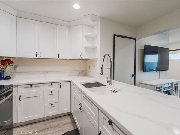 1159 Tivoli, Unit 85, Simi Valley, CA 93065