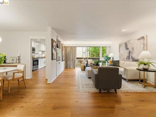 323 Monte Vista Ave, Unit 210, Oakland, CA 94611