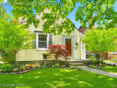 22108 Military Street, Dearborn, MI 48124
