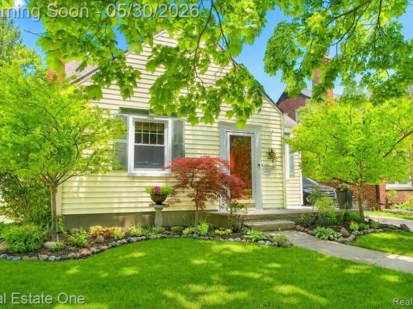 22108 Military Street, Dearborn, MI 48124