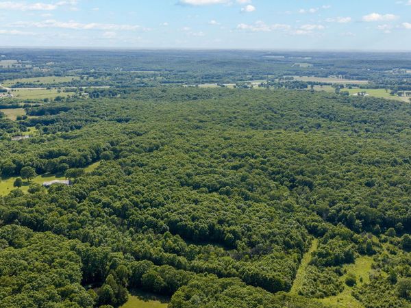 3093 S 25th Road, Humansville, MO 65674