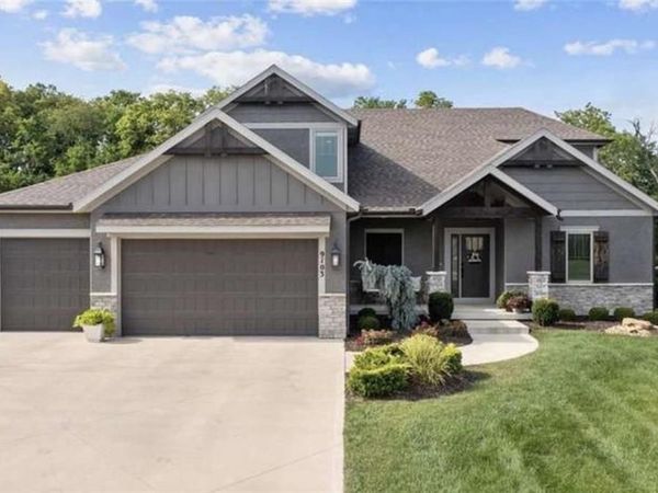 9103 SW 12th Street, Lee's Summit, MO 64064