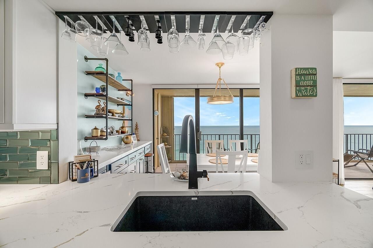 8750 S Ocean Drive, Unit 1134, Jensen Beach, FL 34957 Photo
