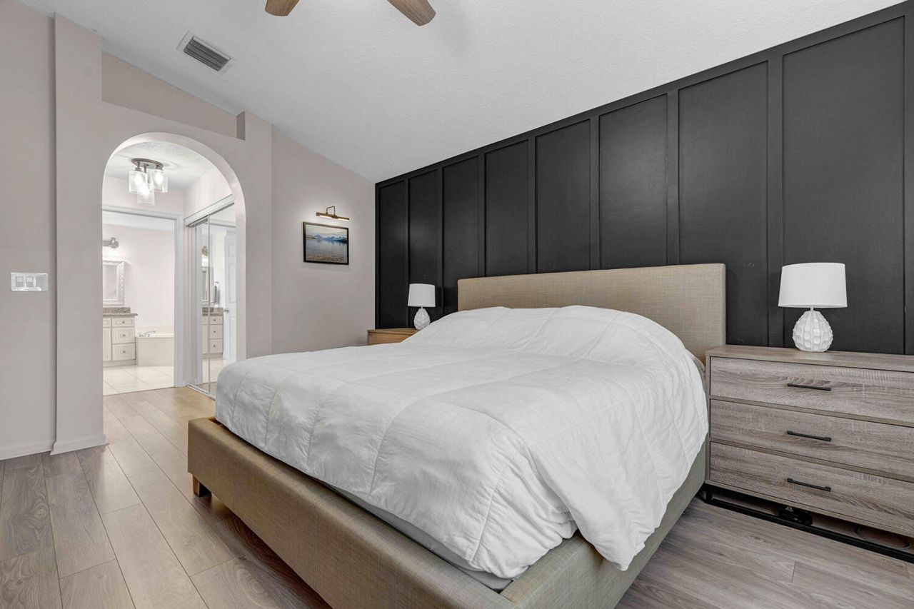 22925 Sterling Lakes Drive, Boca Raton, FL 33433 Photo