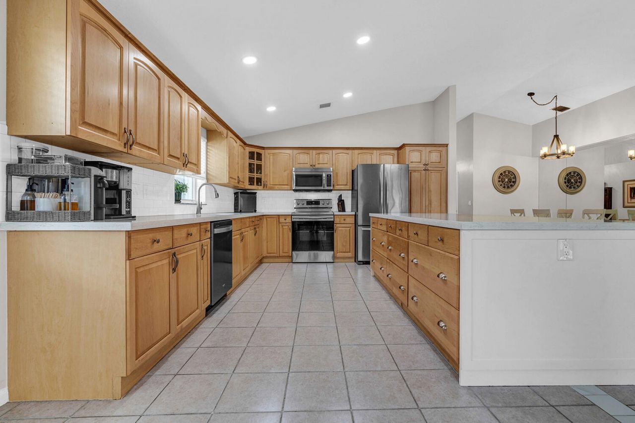 22925 Sterling Lakes Drive, Boca Raton, FL 33433 Photo
