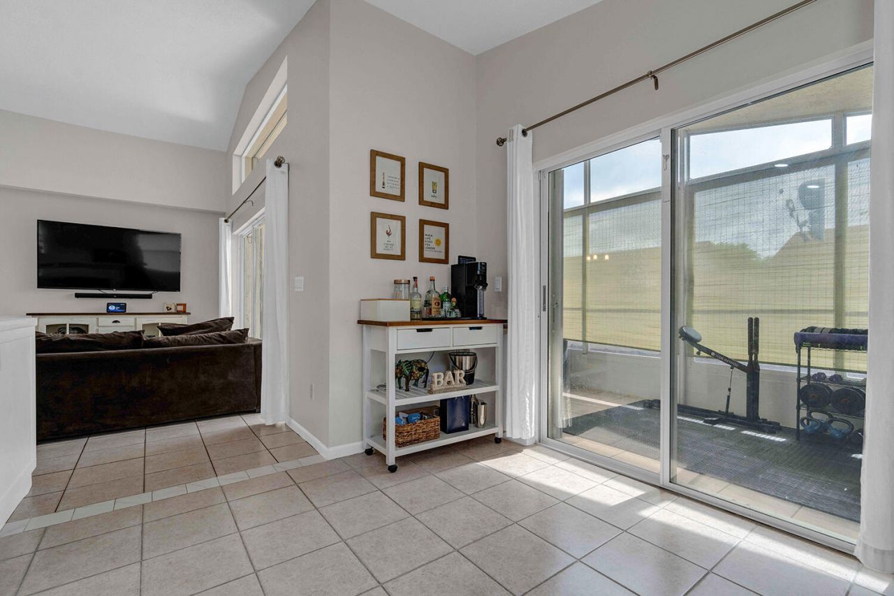 22925 Sterling Lakes Drive, Boca Raton, FL 33433 Photo