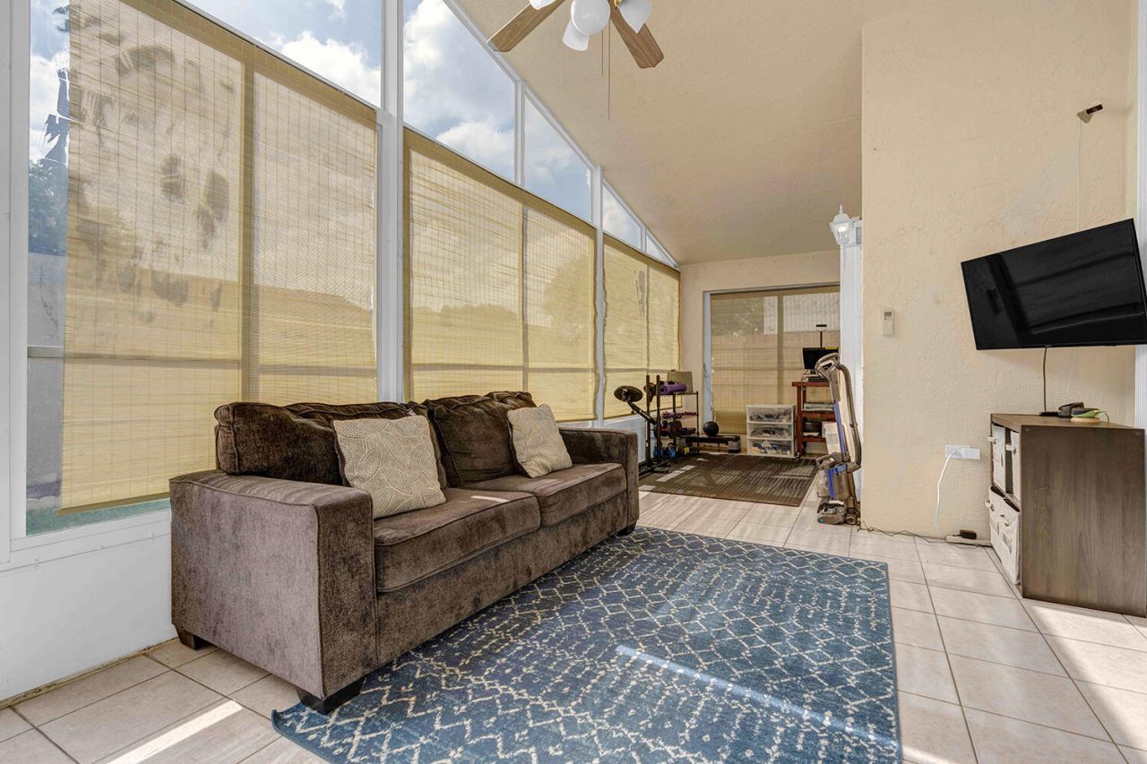 22925 Sterling Lakes Drive, Boca Raton, FL 33433 Photo