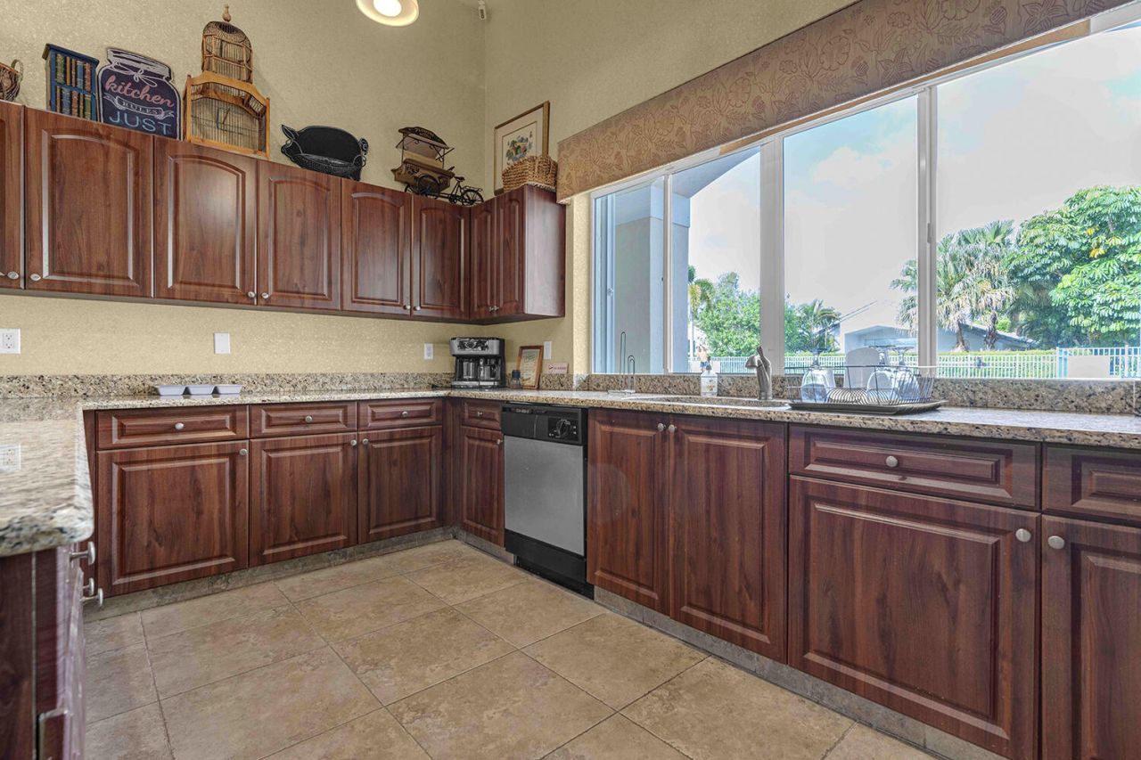 22925 Sterling Lakes Drive, Boca Raton, FL 33433 Photo