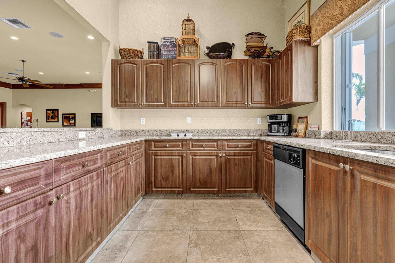 22925 Sterling Lakes Drive, Boca Raton, FL 33433 Photo