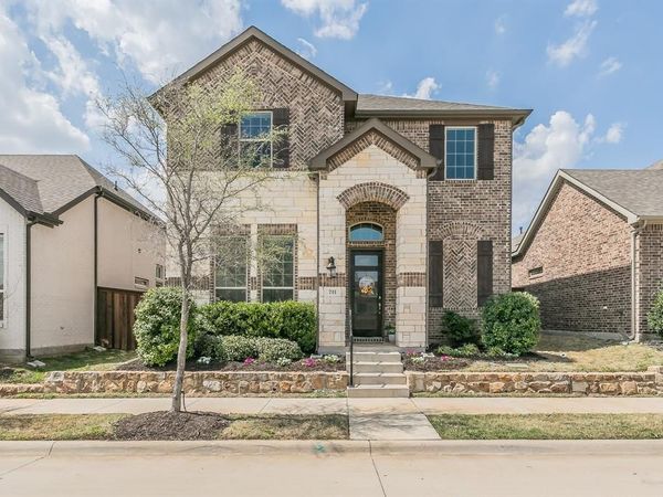 711 Artesian Drive, Argyle, TX 76226