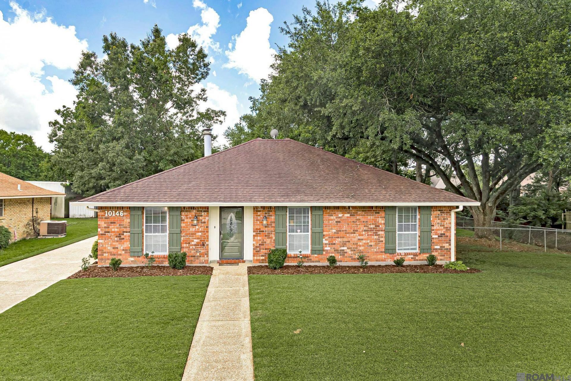 10146 Azrok Ave, Baton Rouge, LA 70809 Main Photo