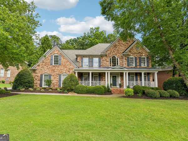 160 Woodcliff Drive, Suwanee, GA 30024