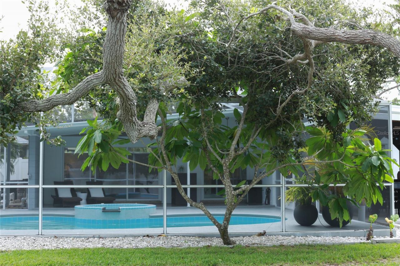 7812 San Juan Avenue, Bradenton, FL 34209 Photo