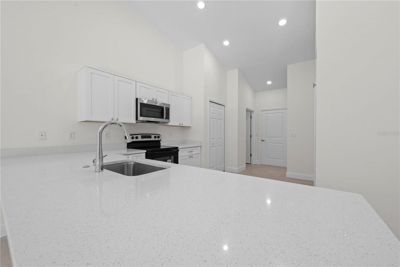 121 S Canoe Creek Road, Kenansville, FL 34739 Photo