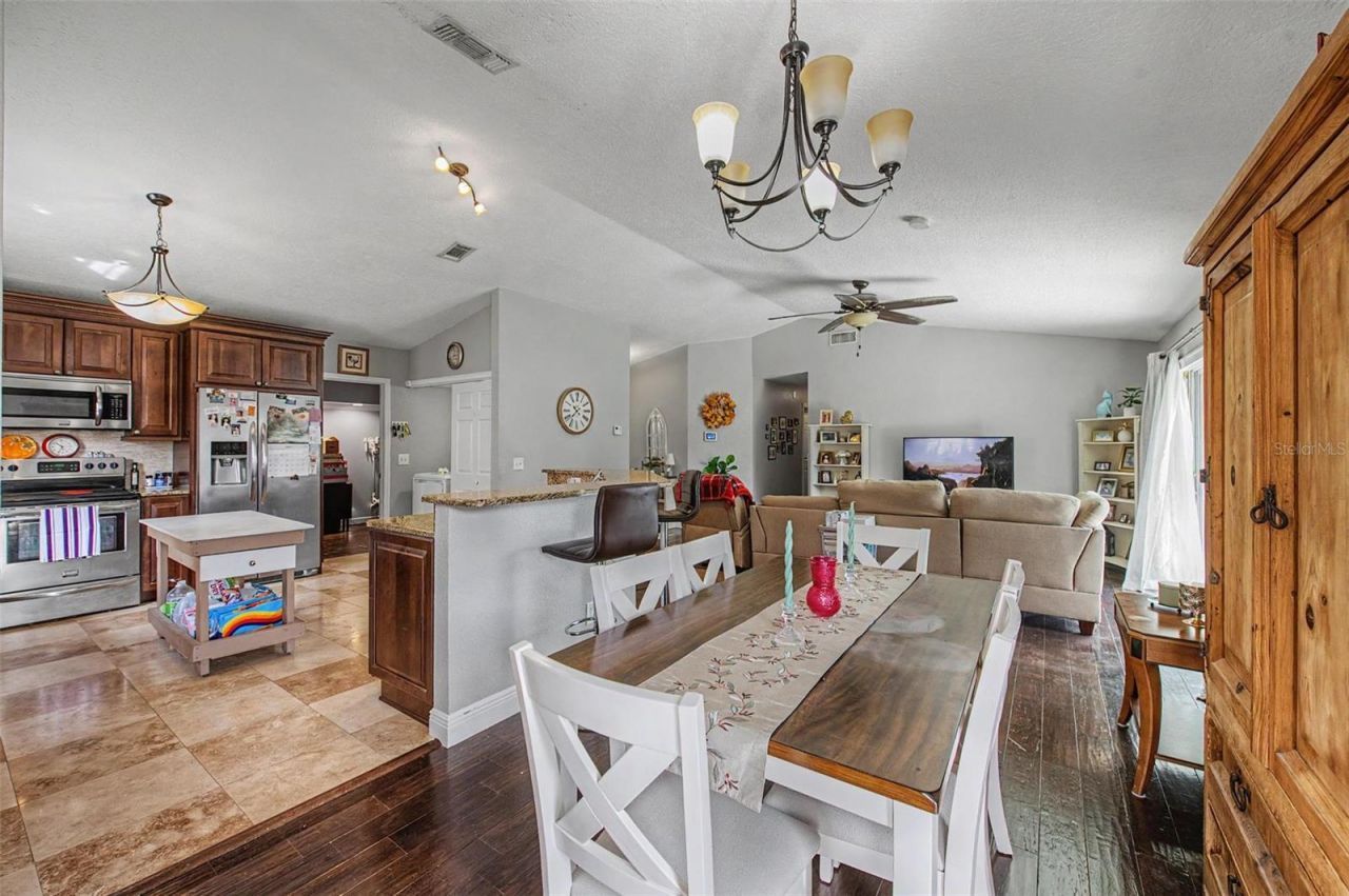 1632 Pintail Court, Lutz, FL 33549 Photo