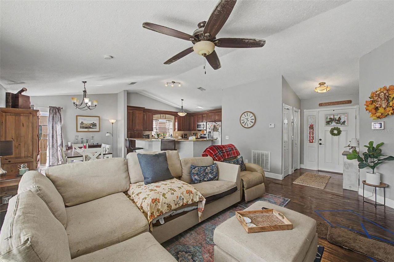 1632 Pintail Court, Lutz, FL 33549 Photo