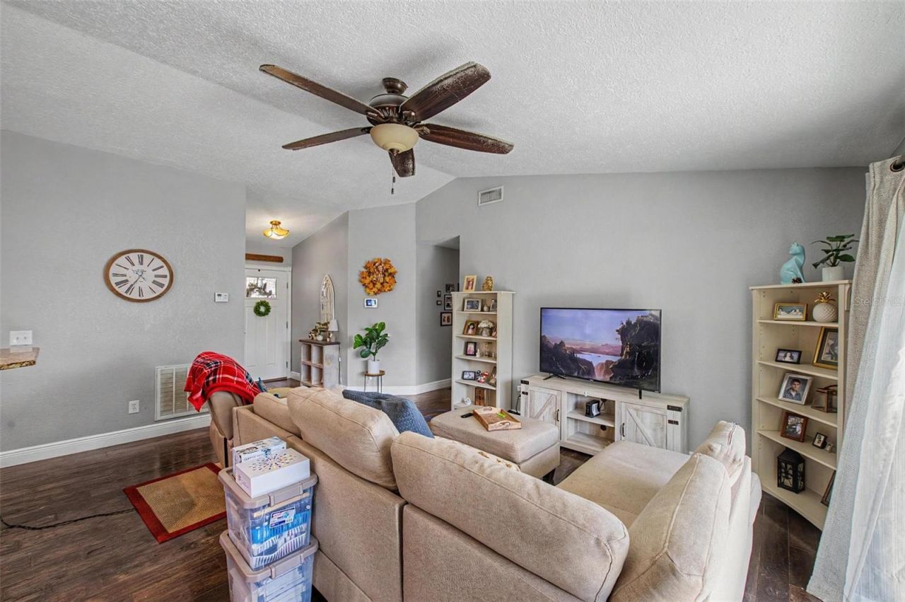 1632 Pintail Court, Lutz, FL 33549 Photo