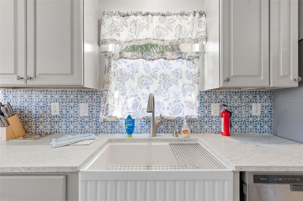 5514 Kentucky Avenue, New Port Richey, FL 34652 Photo