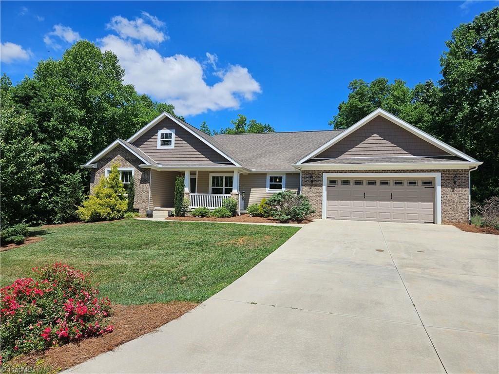 1045 Shenandoah Trail, Boonville, NC 27011 Main Photo
