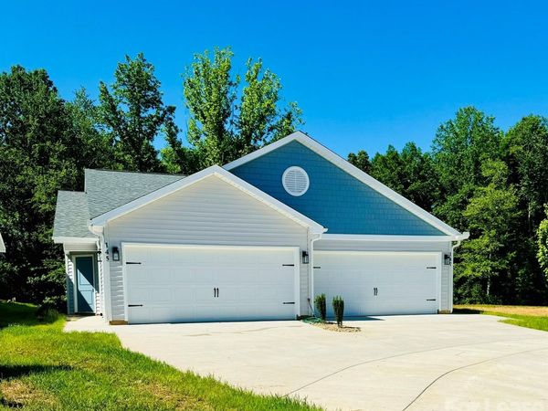 147 Brawley Villas Place , Mooresville, NC 28117