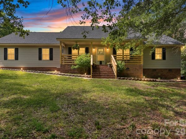 1739 Westbrook Road, Edgemoor, SC 29712