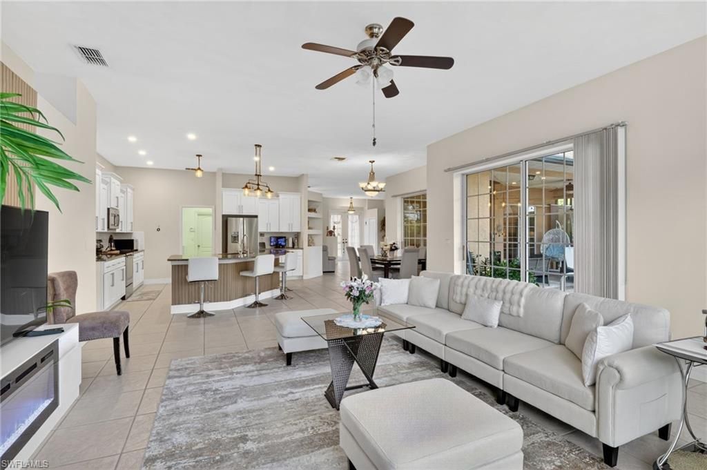 6817 Eagle St, Fort Myers, FL 33966 Photo