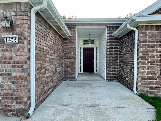 1456 N Timberline Drive, Fayetteville, AR 72704 Main Photo